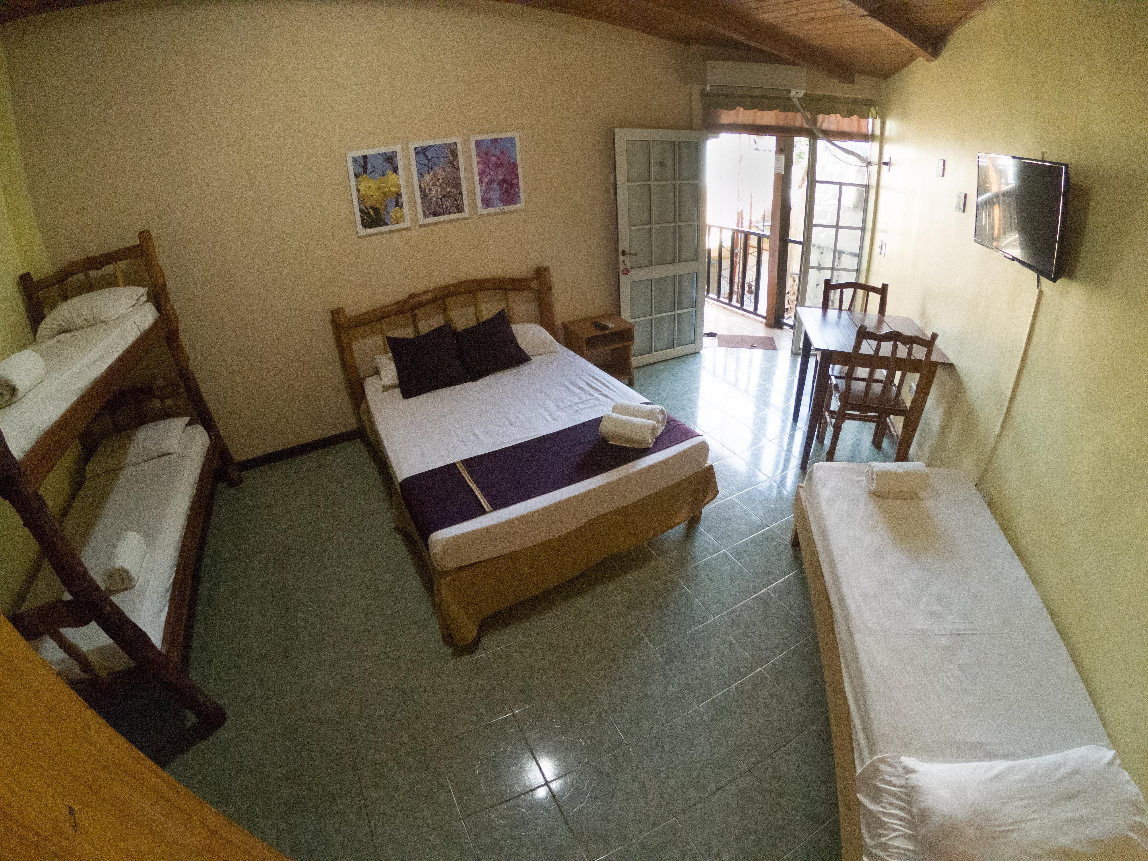 Inn Tajibos 2*